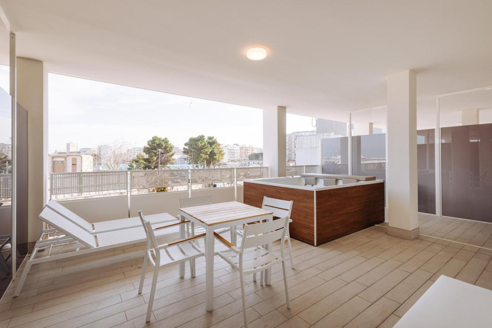 בארי Marisabella Suite Spa 3 מראה חיצוני תמונה